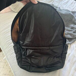 StratusLarge in Black